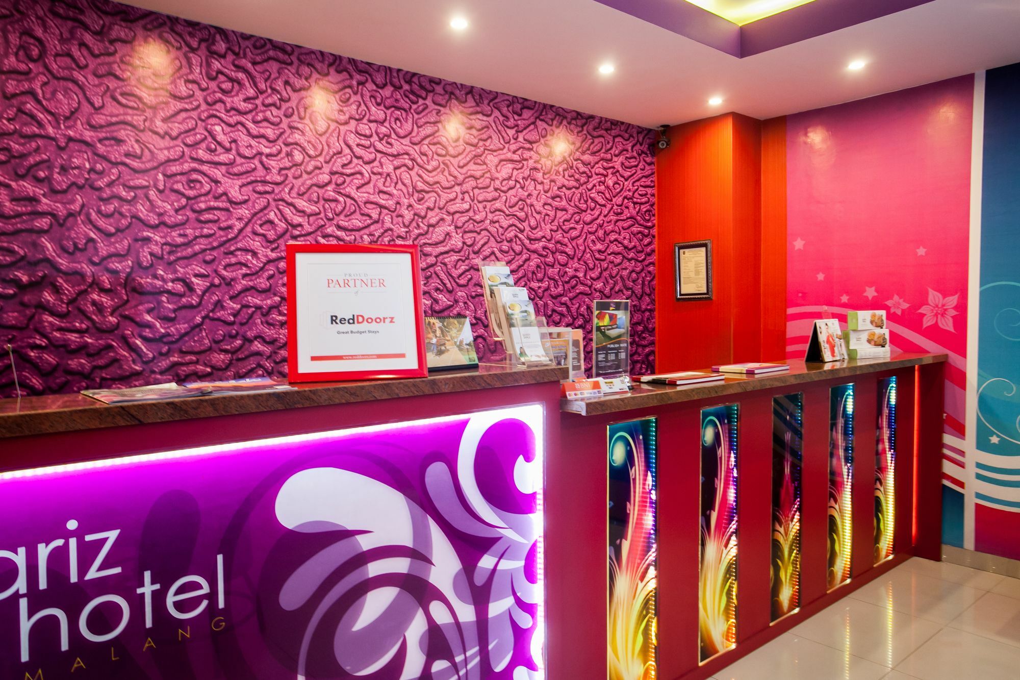玛琅 Reddoorz Near Hawaii Water Park酒店 外观 照片